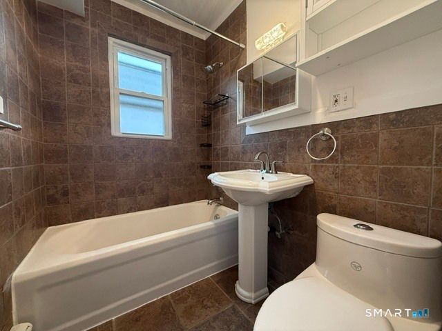 1031 Lindley Street, Bridgeport, CT 06606