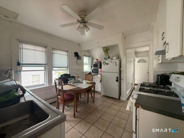 1031 Lindley Street, Bridgeport, CT 06606