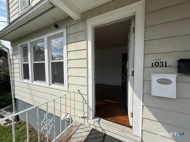 1031 Lindley Street, Bridgeport, CT 06606