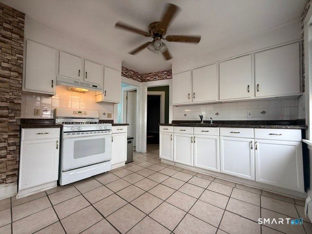 1031 Lindley Street, Bridgeport, CT 06606