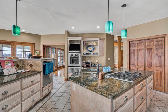 41 Windy Hill CIR, Union Hall, VA 24176