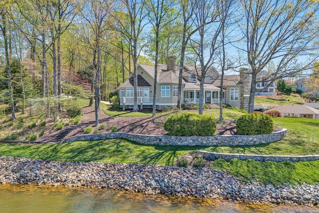 41 Windy Hill CIR, Union Hall, VA 24176