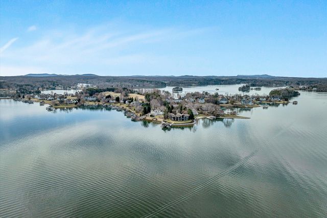 41 Windy Hill CIR, Union Hall, VA 24176