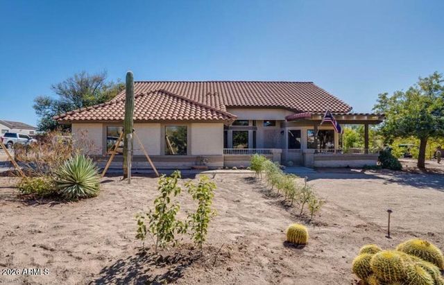 6121 E MILTON Drive, Cave Creek, AZ 85331