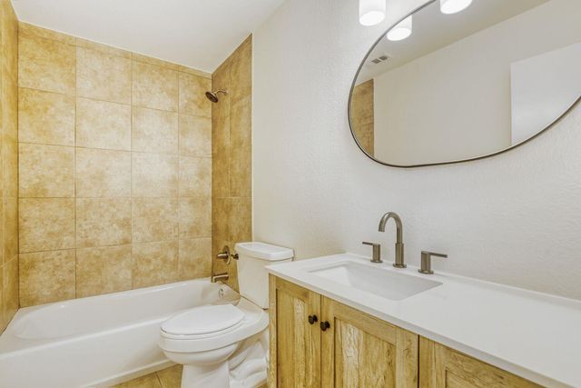 8126 Ceberry DR, Austin, TX 78759