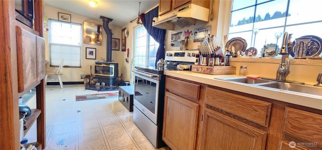 5211 W Skokomish Valley Road, Shelton, WA 98584