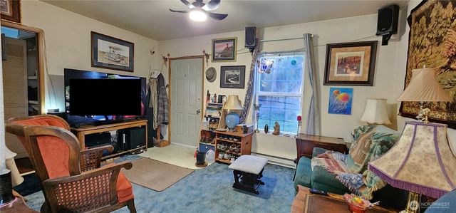 5211 W Skokomish Valley Road, Shelton, WA 98584