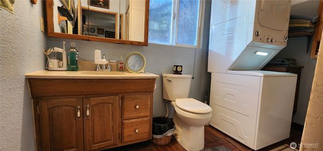 5211 W Skokomish Valley Road, Shelton, WA 98584