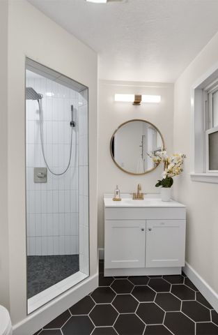 4437 Norway Drive, Shreveport, LA 71105