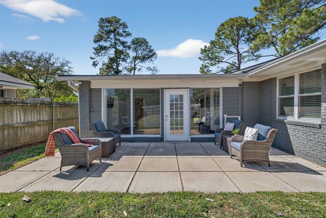 4437 Norway Drive, Shreveport, LA 71105