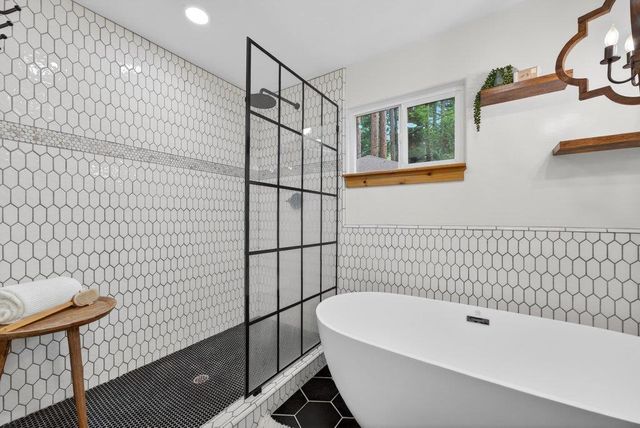 11258 Center Street, Brookdale, CA 95007