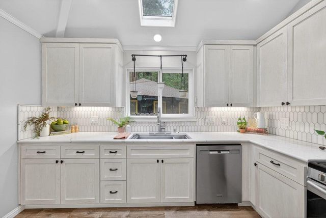 11258 Center Street, Brookdale, CA 95007