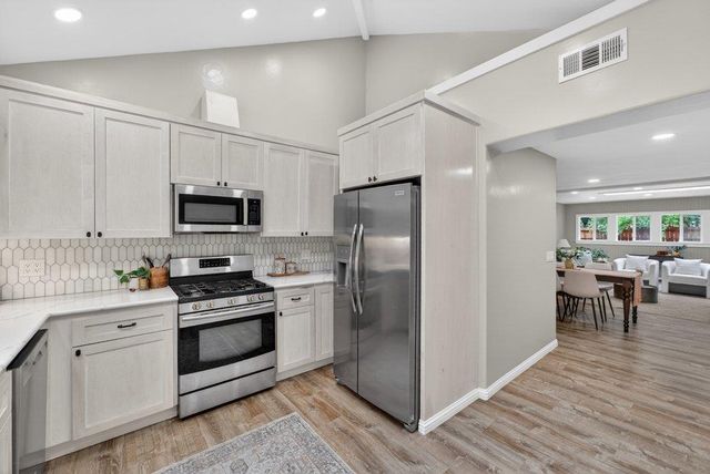 11258 Center Street, Brookdale, CA 95007