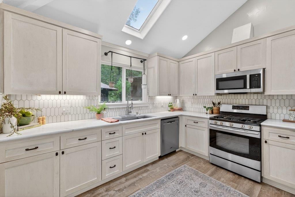 11258 Center Street, Brookdale, CA 95007