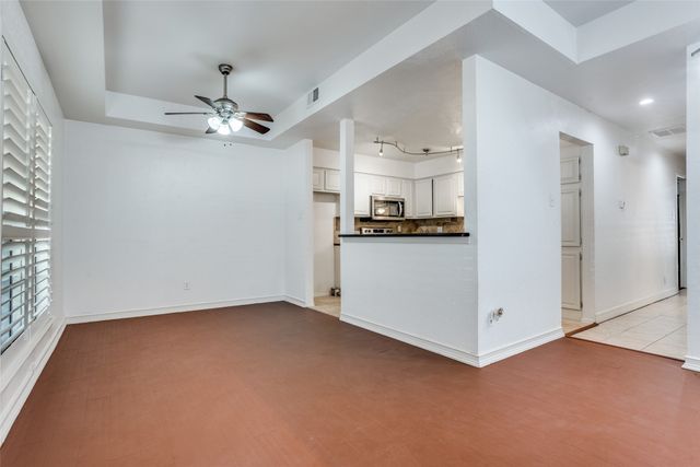 3100 Devonshire Drive 112, Plano, TX 75075