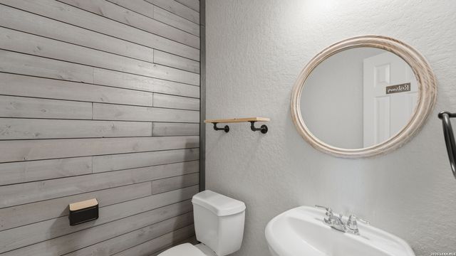 3005 Turquoise, Schertz, TX 78154