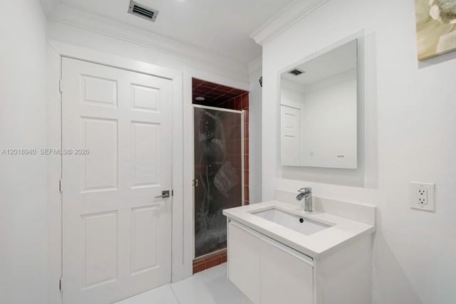 3080 SW 111th Ave, Miami, FL 33165