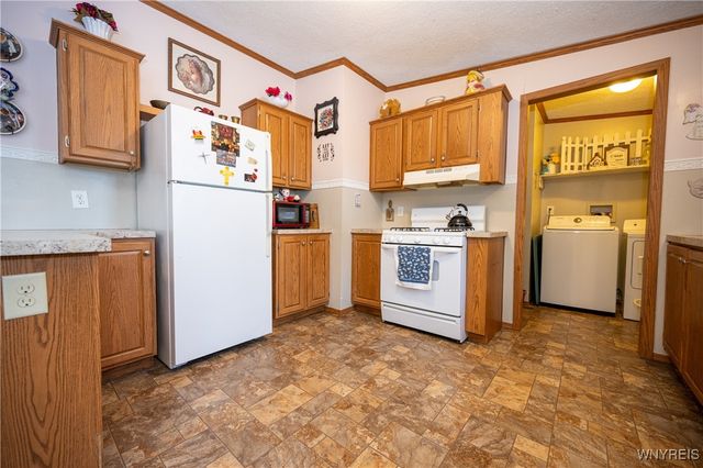 9414 Gowanda State Road, Eden, NY 14057