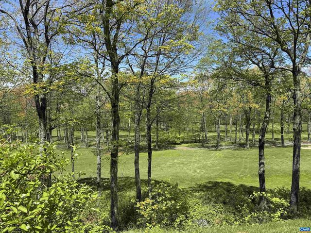 2049 STONE RIDGE CONDOS, Wintergreen Resort, VA 22958