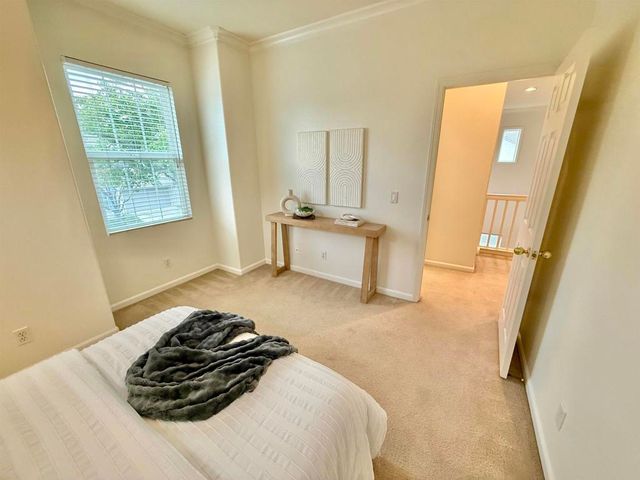 2712 Chocolate St, Pleasanton, CA 94588