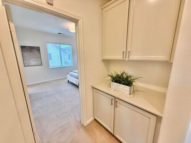 2712 Chocolate St, Pleasanton, CA 94588