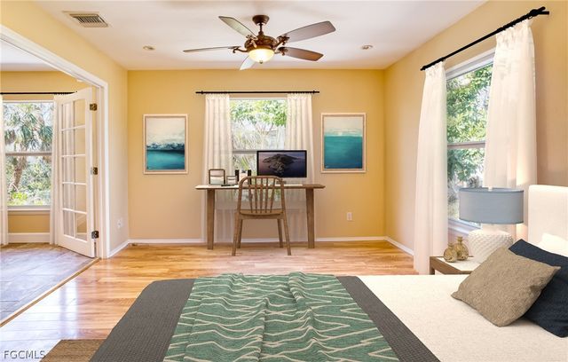 1813 Long Point LN, Sanibel, FL 33957