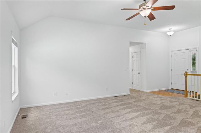 5021 NW Flintridge Road, Riverside, MO 64150