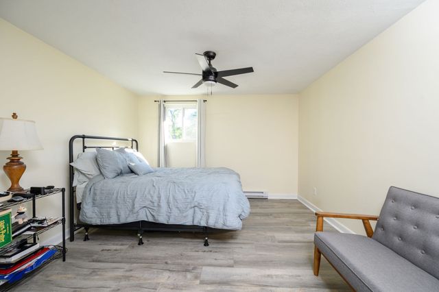 37 Fountain Ln 14, Weymouth, MA 02190