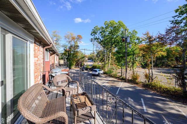 37 Fountain Ln 14, Weymouth, MA 02190