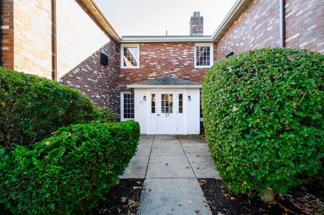 37 Fountain Ln 14, Weymouth, MA 02190