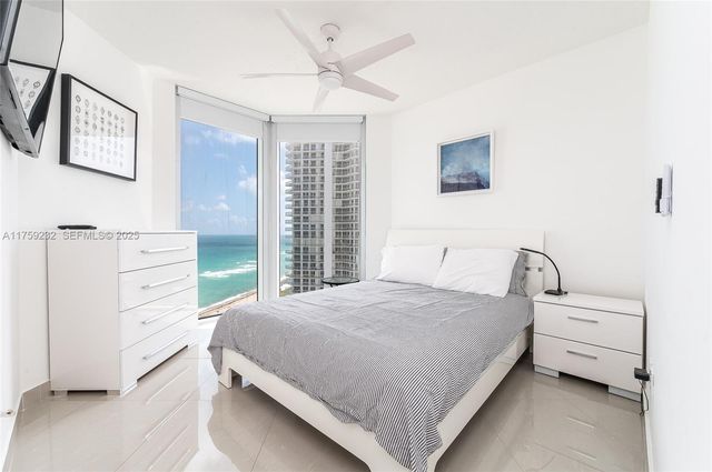 16699 Collins Avenue 1809, Sunny Isles Beach, FL 33160