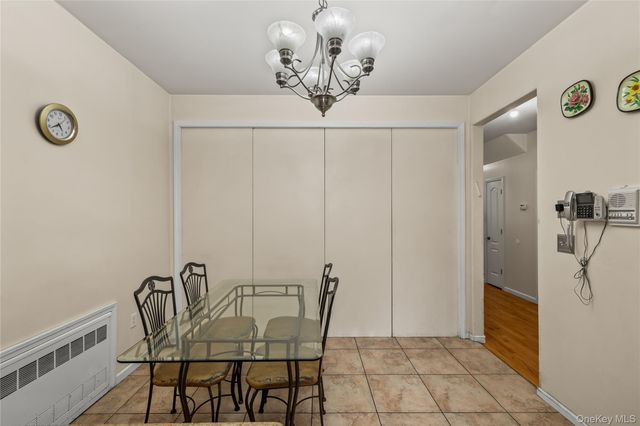 19 Phyllis Terrace 211, Monsey, NY 10952