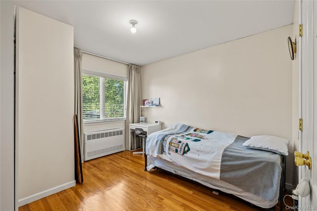 19 Phyllis Terrace 211, Monsey, NY 10952