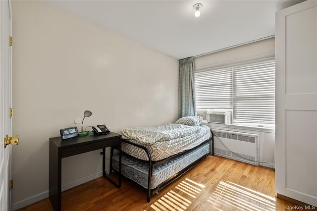 19 Phyllis Terrace 211, Monsey, NY 10952