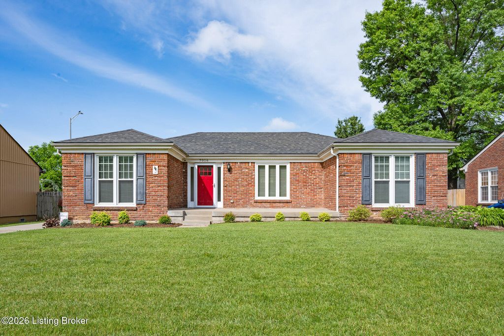 7016 Chippenham Rd, Louisville, KY 40222