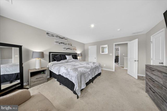 2 RIDGELY FOREST DR, Elkton, MD 21921