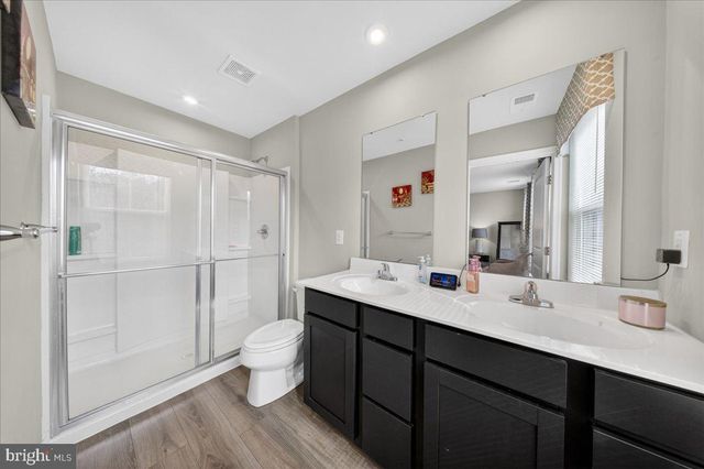 2 RIDGELY FOREST DR, Elkton, MD 21921
