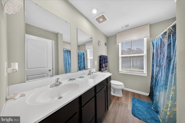 2 RIDGELY FOREST DR, Elkton, MD 21921