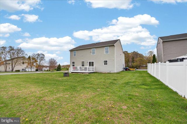2 RIDGELY FOREST DR, Elkton, MD 21921