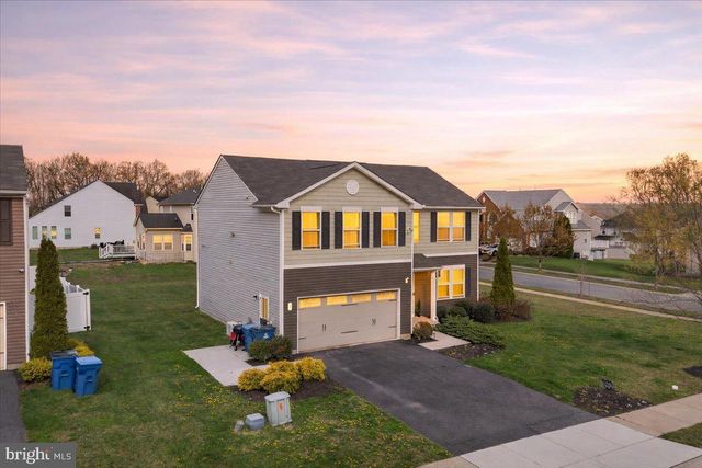 2 RIDGELY FOREST DR, Elkton, MD 21921