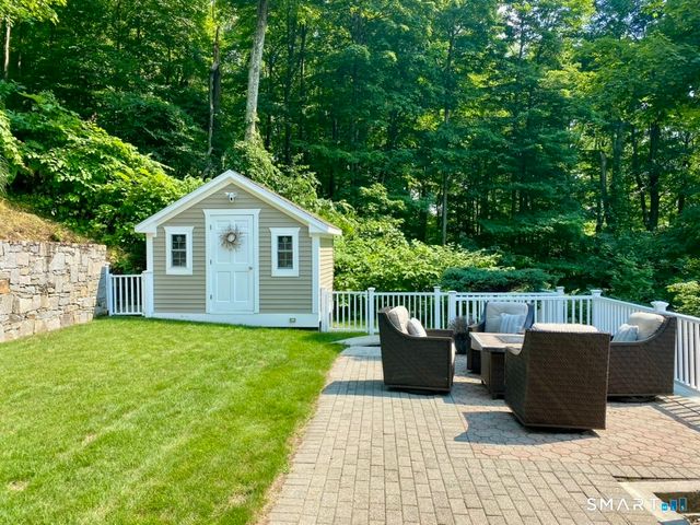 327 Jones Road, Naugatuck, CT 06770