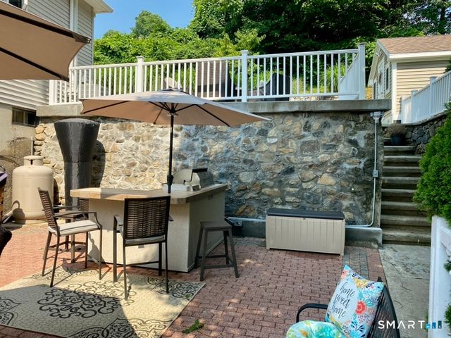 327 Jones Road, Naugatuck, CT 06770