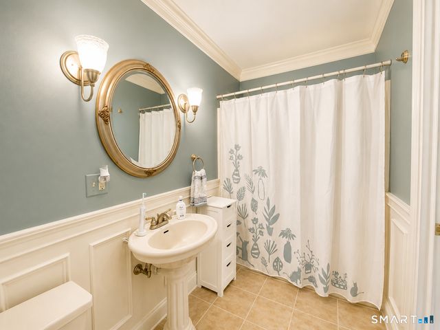327 Jones Road, Naugatuck, CT 06770