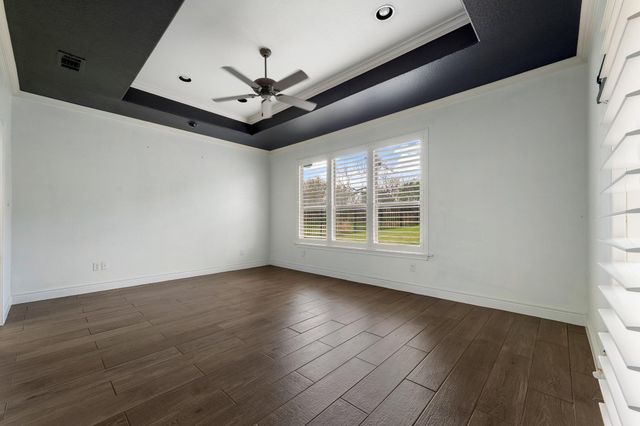 317 Short Circuit, Horseshoe Bay, TX 78657