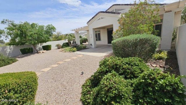 2232 E CONSTANCE Way, Phoenix, AZ 85042