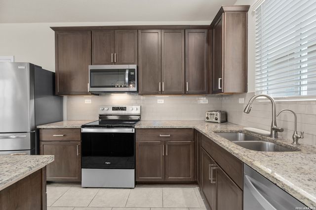 338 Floating Feather, San Antonio, TX 78260