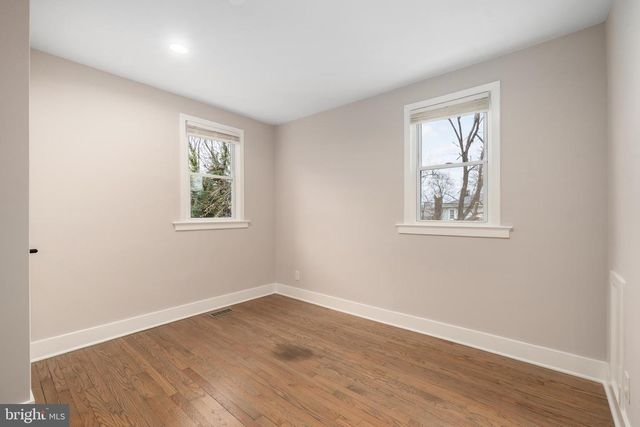 50 53RD ST SE, Washington, DC 20019