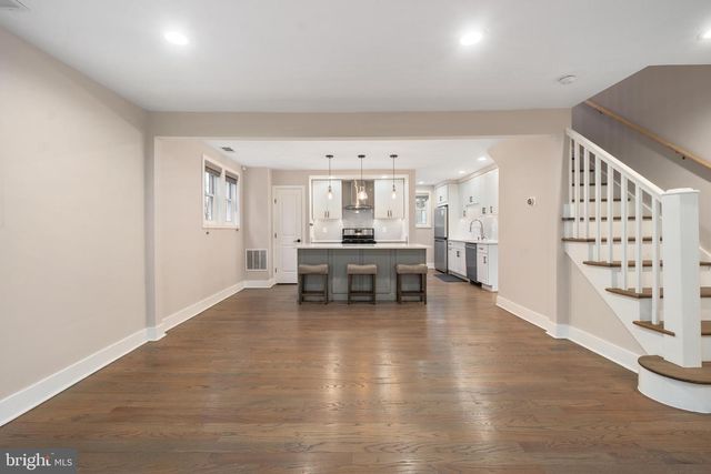 50 53RD ST SE, Washington, DC 20019