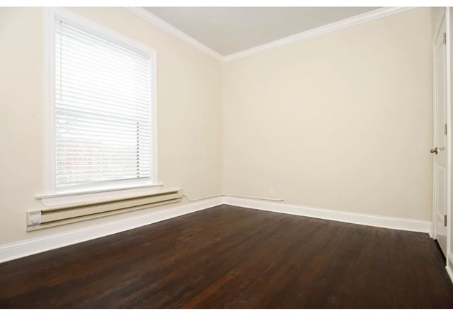312 Lee Street 2, Evanston, IL 60202