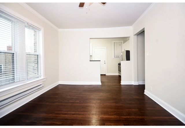 312 Lee Street 2, Evanston, IL 60202